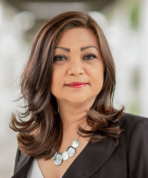 Nanette R. Buenavidez (Woman of the Year)